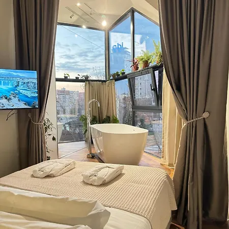 Moonlight מלון דירות