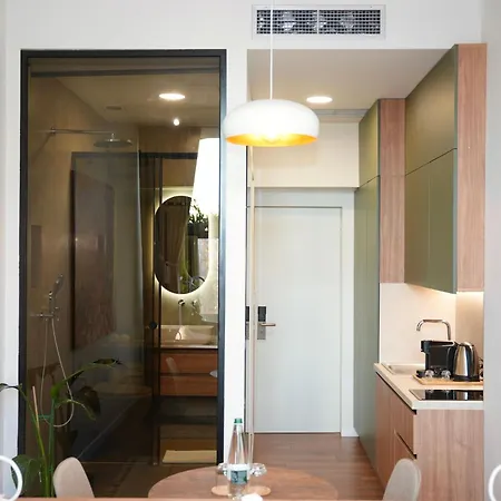 מלון דירות Moonlight 3*